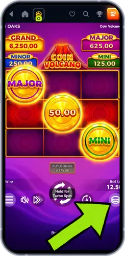 Apuesta en el juego Coin Volcano - Botón de giro turbo